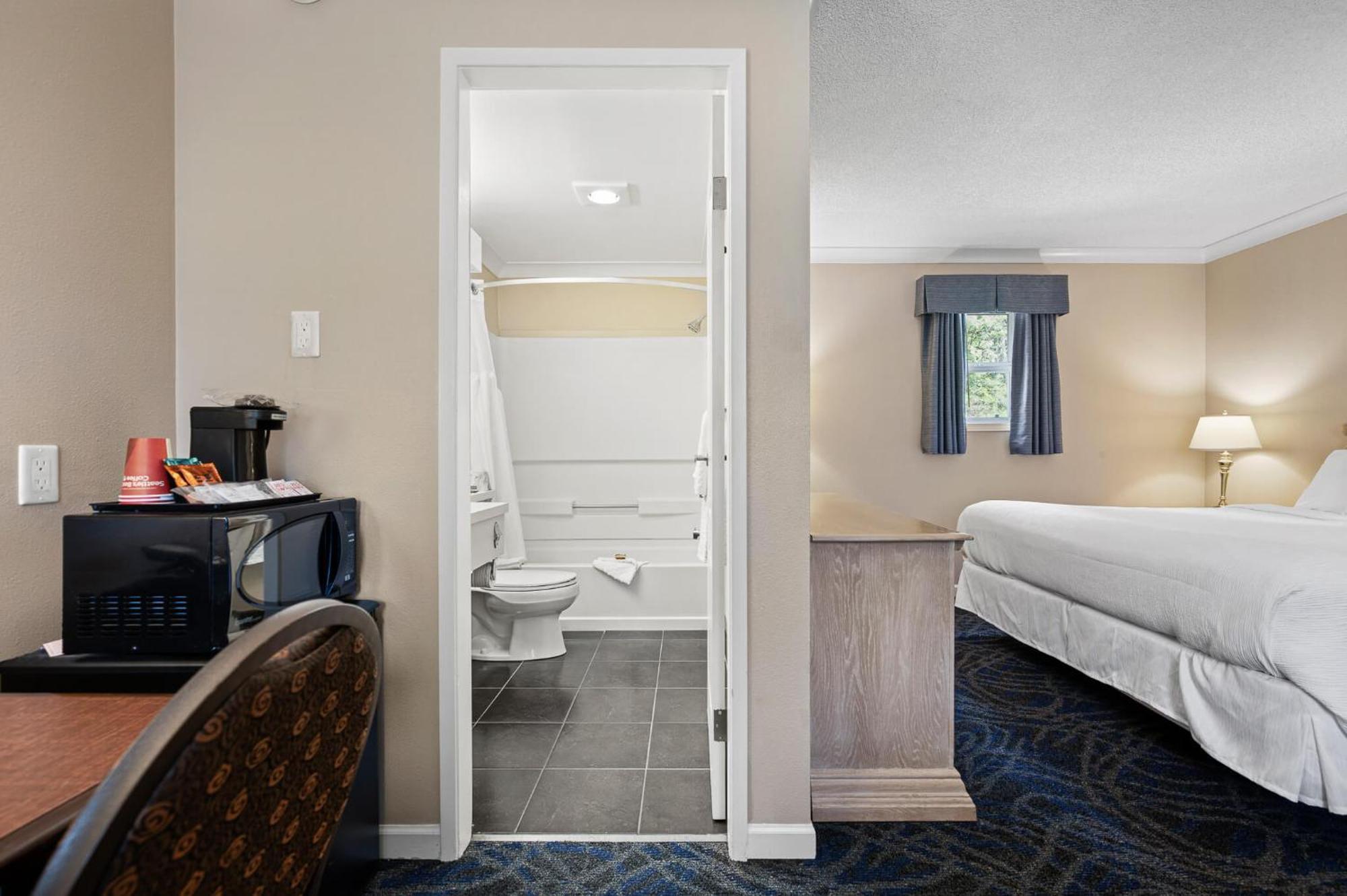 Glenwood Inn & Suites トレール エクステリア 写真