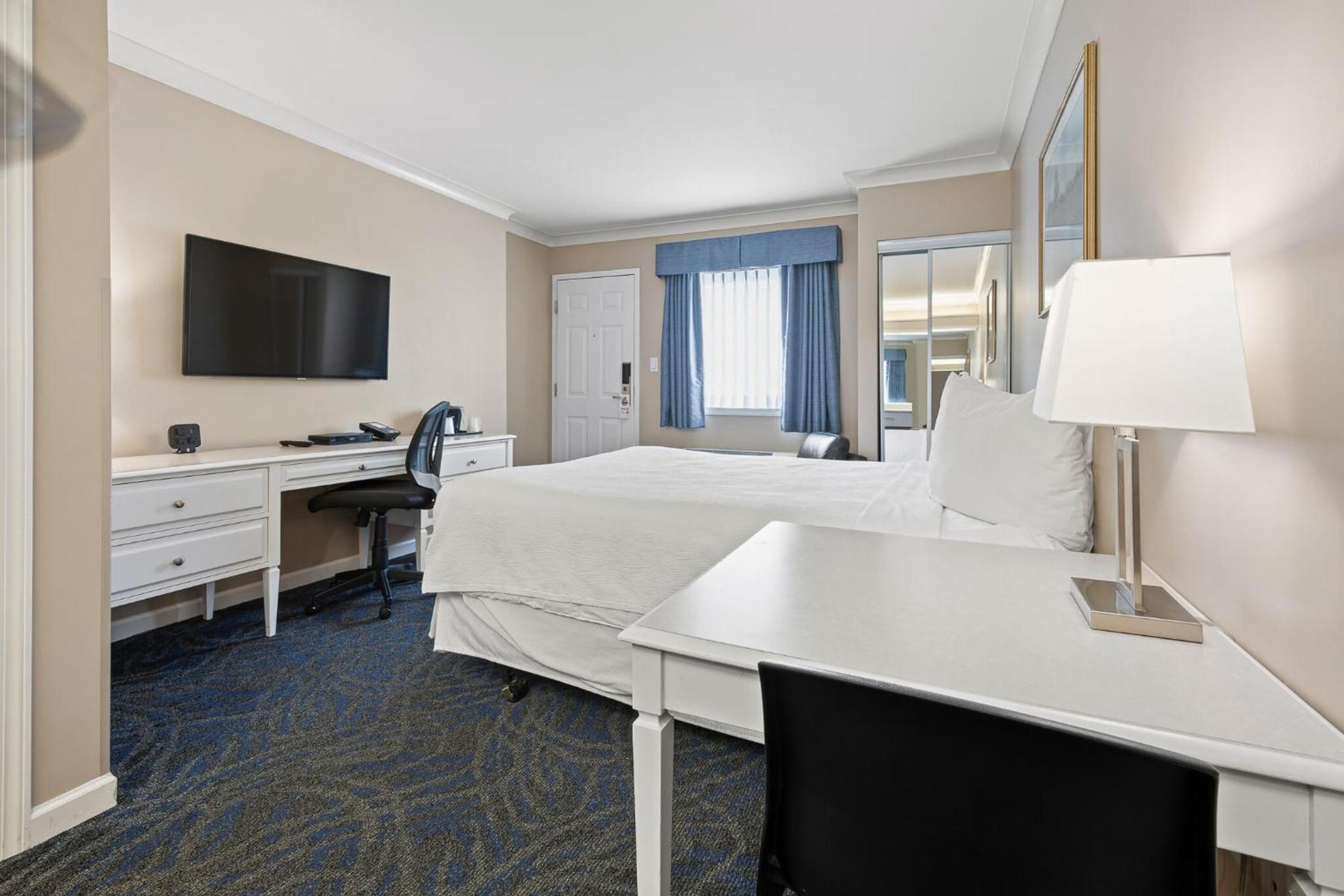 Glenwood Inn & Suites トレール エクステリア 写真