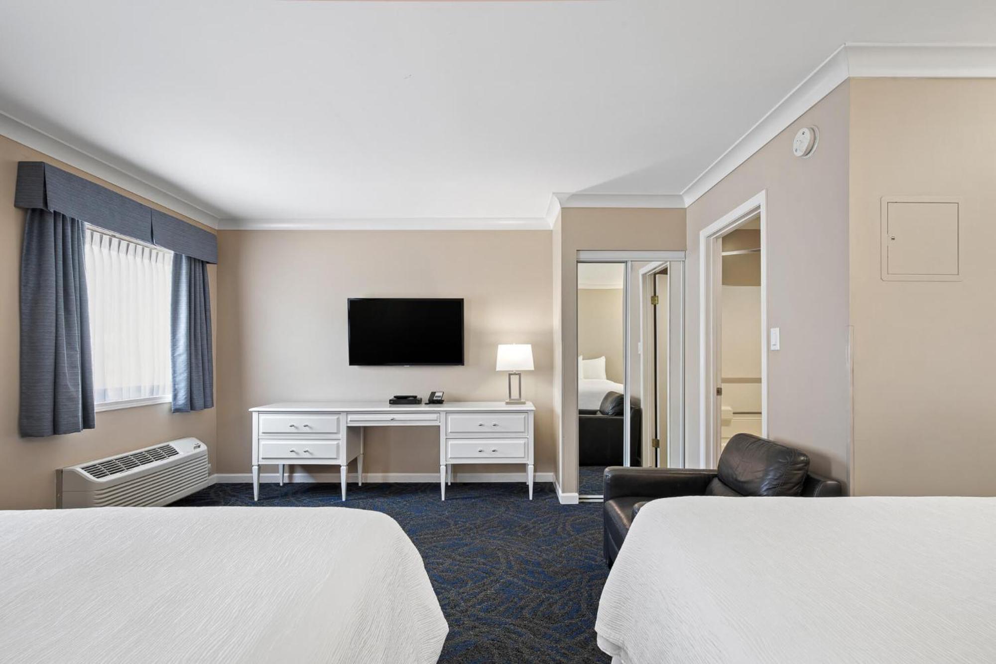 Glenwood Inn & Suites トレール エクステリア 写真